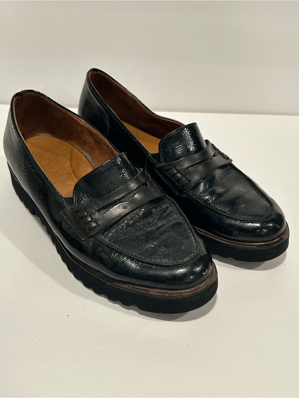 Paul Green Lug Sole Penny Loafer Women's Black Crinkle Patent Leather Shoes US 5